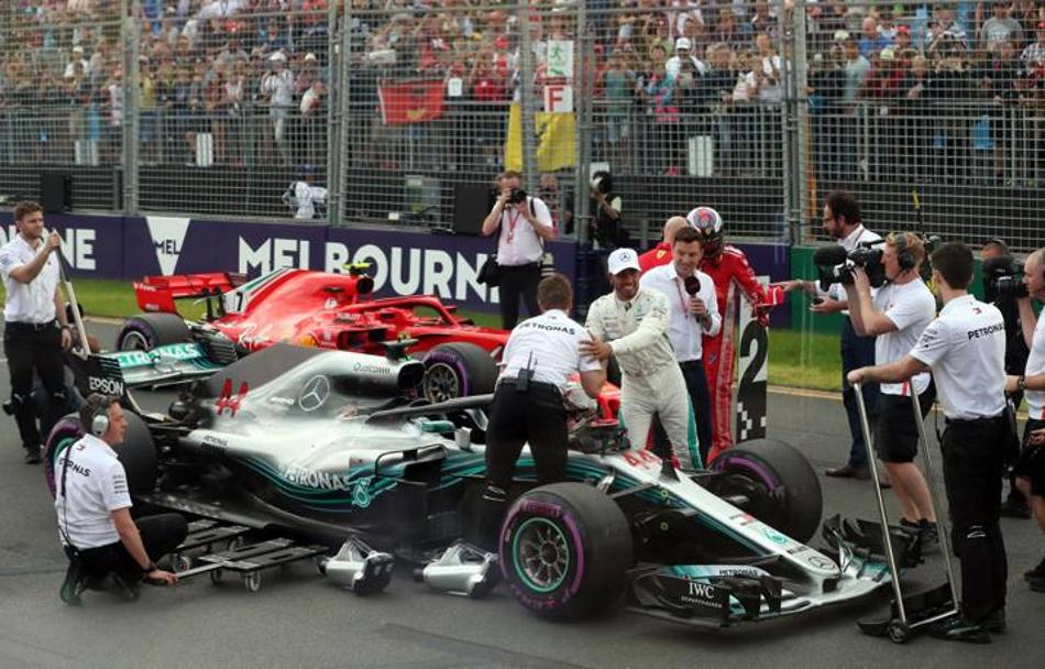 Hamilton scatenato prende la pole: la settima in Australia. Afp